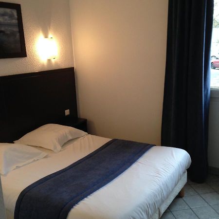 Hotel Restaurant L'Evidence Neufchâteau Екстериор снимка