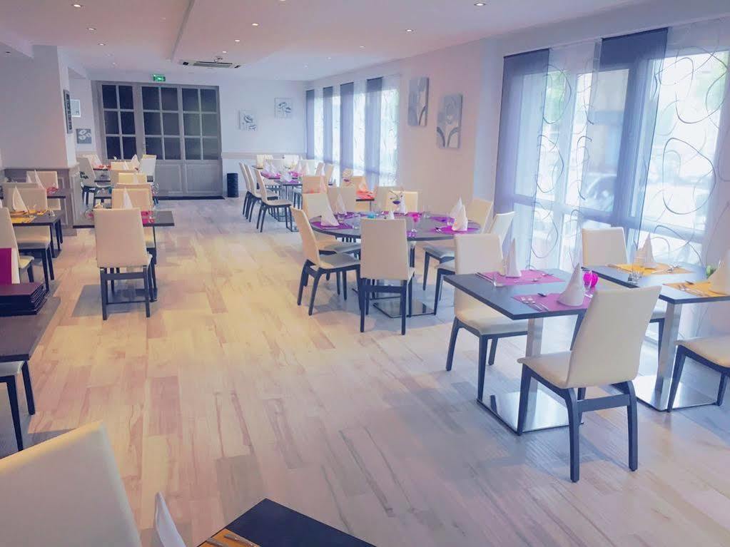 Hotel Restaurant L'Evidence Neufchâteau Екстериор снимка